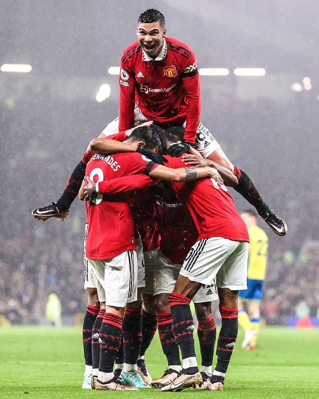 赛中以其卓 赛中以其卓